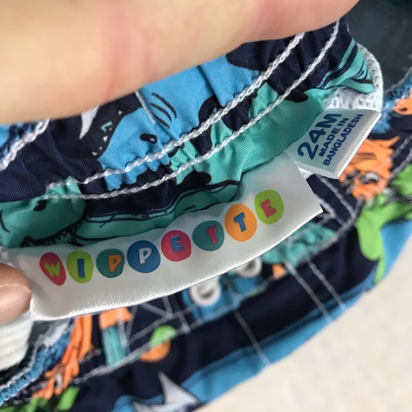 Wippette Swim Trunks Sharks Size 24 Months - Picture 2 of 4